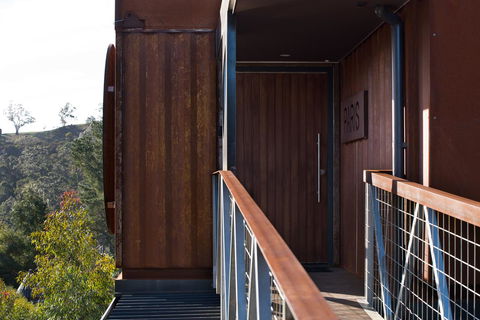 Clifftop At Hepburn - Tourism Gold Coast 6