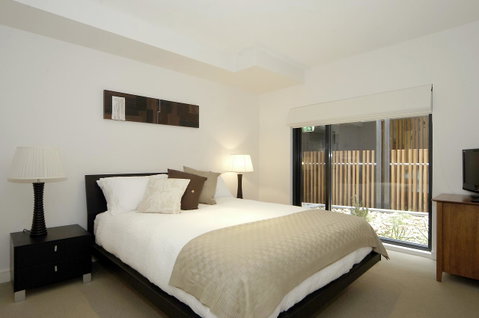 C-Scape Water Front Apartment - Tourism Gold Coast 5
