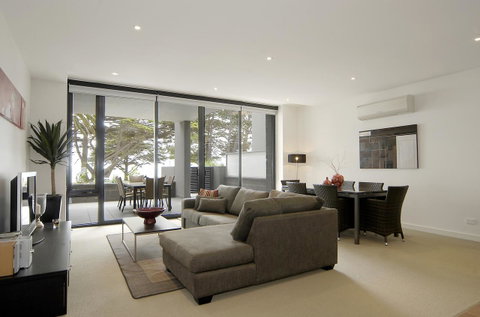C-Scape Water Front Apartment - Tourism Gold Coast 3