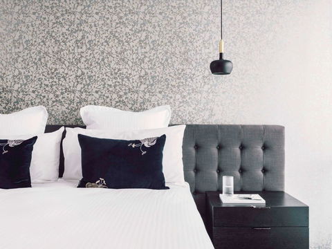 Quay West Suites Melbourne - Tourism Gold Coast 13
