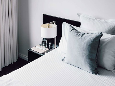 Quay West Suites Melbourne - Tourism Gold Coast 39