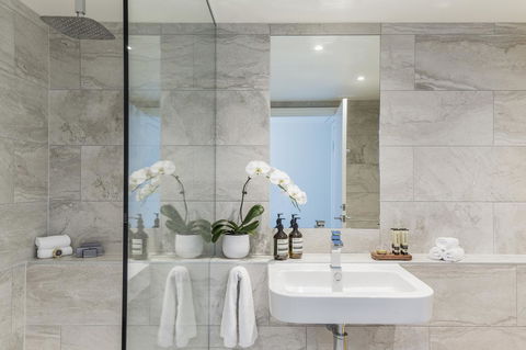 Quay West Suites Melbourne - Tourism Gold Coast 11