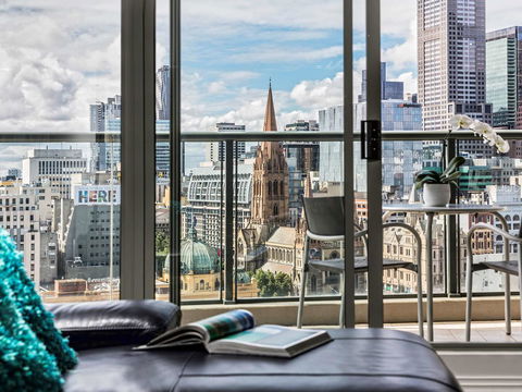 Quay West Suites Melbourne - Tourism Gold Coast 40