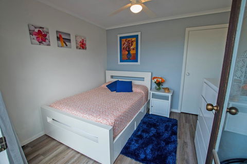 Stunning Waterfront Only 10 Minutes To Phillip Island - FREE EV UNIT 7kW For Electric Cars - Pet Friendly, Fireplace FREE WIFI Wine & Chocolates - Tourism Gold Coast 19