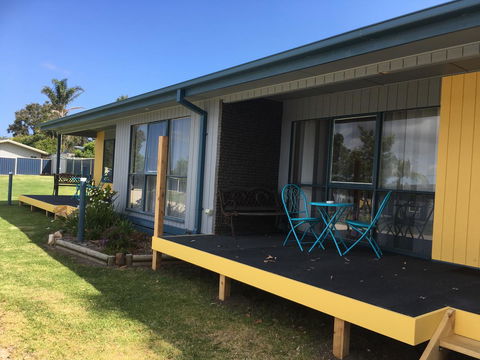 Lakeside At Mallacoota - Tourism Gold Coast 20