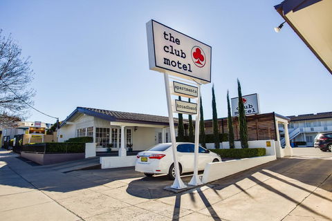 The Club Motel And Apartments - Tourism Gold Coast 2