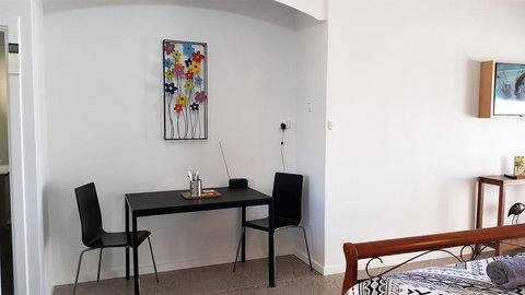 The Courtyard - Tourism Gold Coast 2