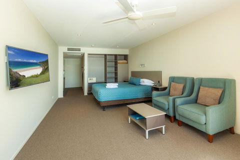 The Dorsal Boutique Hotel - Tourism Gold Coast 3