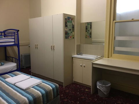 The Formby Hotel - Tourism Gold Coast 1