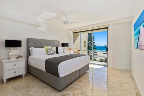 The Garland At Rainbow Bay - Tourism Gold Coast 3