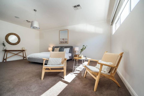 The Grand Oasis - Pool - Wifi - Mins From Beach - Tourism Gold Coast 2