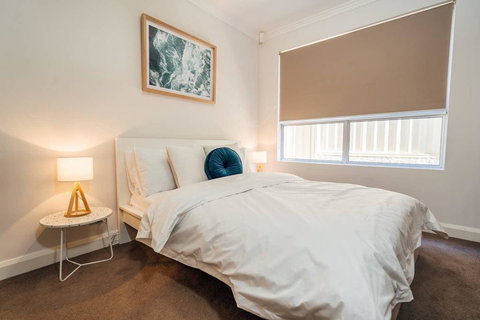 The Grand Oasis - Pool - Wifi - Mins From Beach - Tourism Gold Coast 1