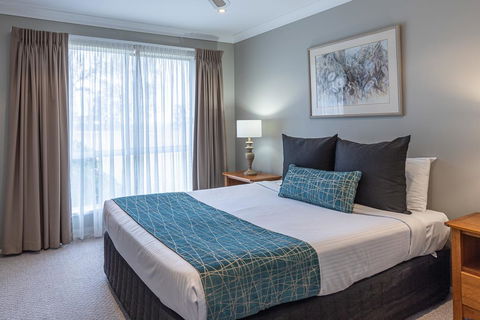 The Grange On Hermitage - Tourism Gold Coast 0