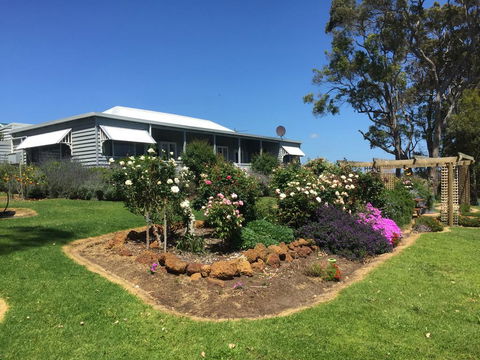 The Grange On Kalgan Bed & Breakfast, Pets Ok, Albany WA - Tourism Gold Coast 0