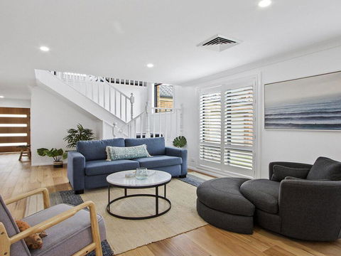 The Great White - Beach Living At Its Best - Tourism Gold Coast 1