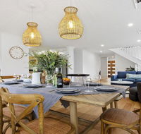 The Great White - beach living at its best - Tourism Gold Coast