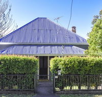 The Grey House - Tourism Gold Coast