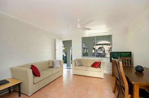 The Gulls Apartments - Tourism Gold Coast 3