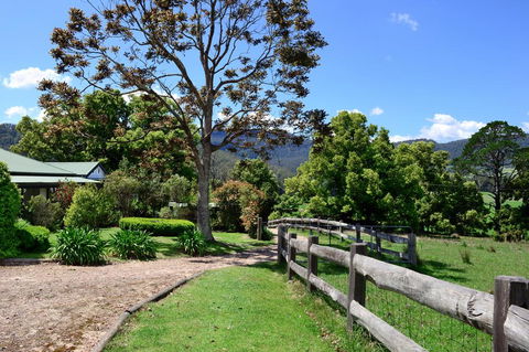The Laurels B&B - Tourism Gold Coast 3