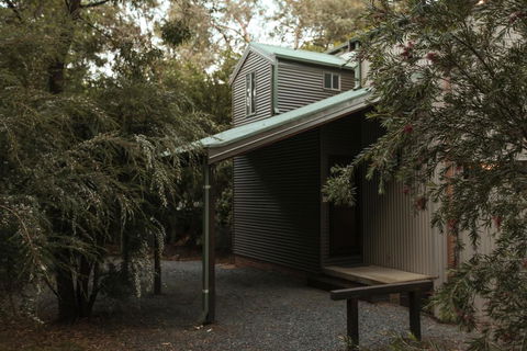 The Lodges - Tourism Gold Coast 0