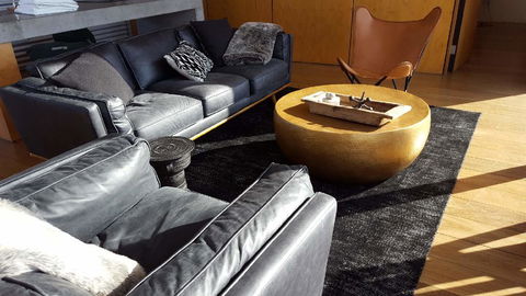 The Longhouse - Suite 2 - Tourism Gold Coast 3