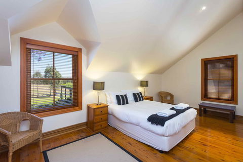 The Mews Studio - Tourism Gold Coast 3