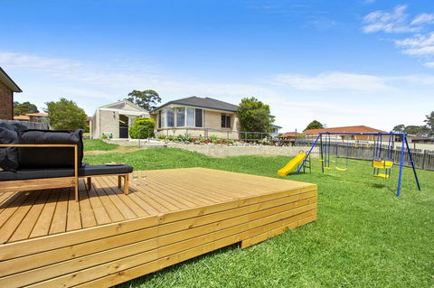 The Orient - Family & Pet Friendly - Huge Spa - Tourism Gold Coast 3