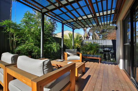 The Pines, Culburra Beach - Tourism Gold Coast 1