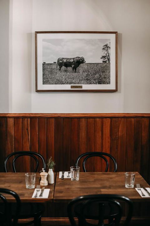 The Robin Hood Inn - Tourism Gold Coast 3