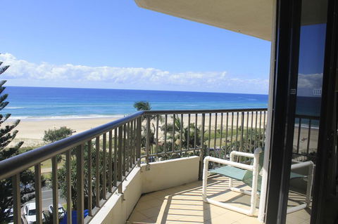 The Rocks Resort - Official - Tourism Gold Coast 3