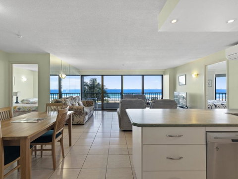 The Rocks Resort, Unit 4i - Tourism Gold Coast 3