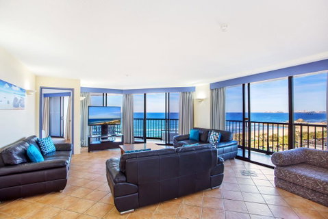THE ROCKS RESORT, UNIT 9J - Tourism Gold Coast 1
