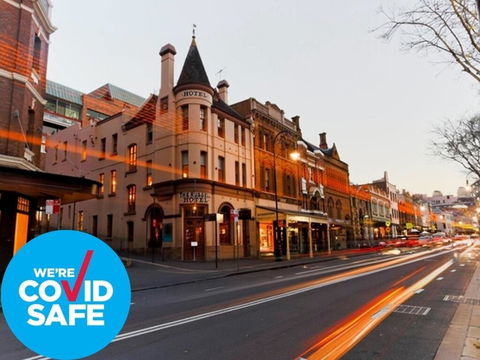 The Russell Hotel - Tourism Gold Coast 0