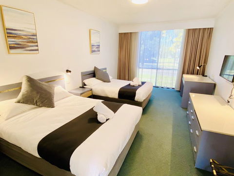 The Select Inn Penrith - Tourism Gold Coast 1