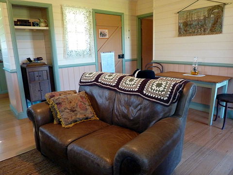 The Settlers Cottage - Kangaroo Valley - Tourism Gold Coast 3