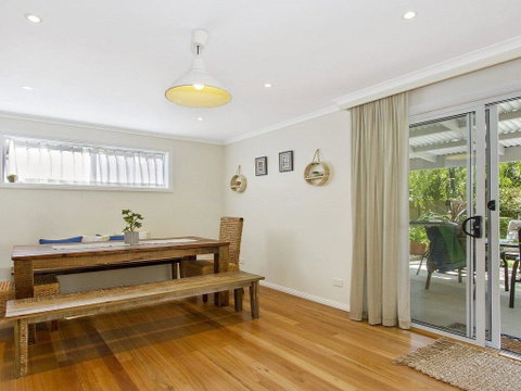 The Shabby Shell - Fresh And Inviting - Tourism Gold Coast 1