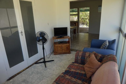 The Shack - Rainbow Beach, The Ultimate Beach Shack, 200m To Beach - Tourism Gold Coast 2