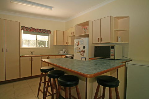 The Surf Way Cottage - Berrara - Tourism Gold Coast 3
