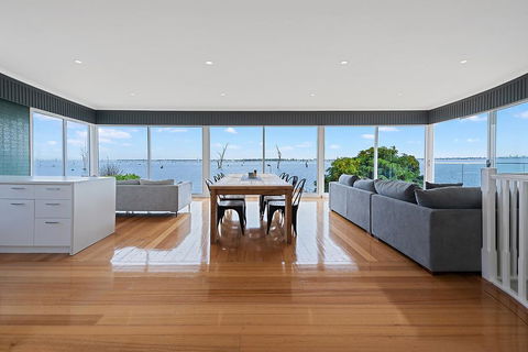 The View - Tourism Gold Coast 0