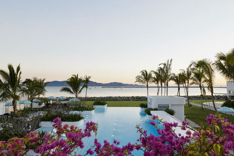 The Ville Resort - Casino - Tourism Gold Coast 0