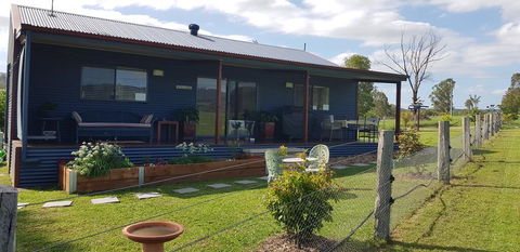 The Wattle Lodge - Tourism Gold Coast 0