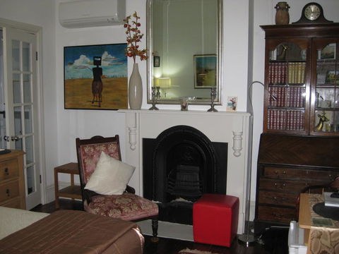 Three Chimneys Bed And Breakfast Boutique Guest House - Tourism Gold Coast 2