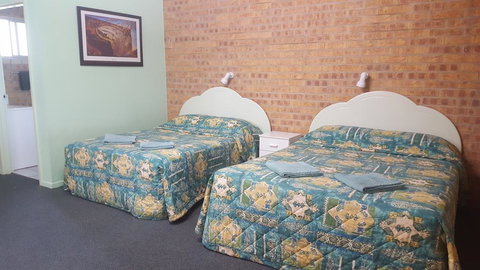 Tiaro Motor Inn - Gold Coast 0