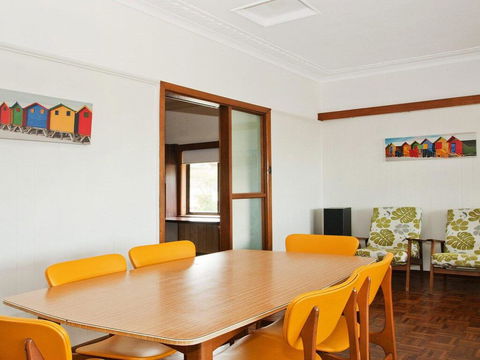 Time To Unwind - Old Style Charm - Tourism Gold Coast 2