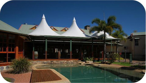 Tinaroo Lake Resort - Tourism Gold Coast 1