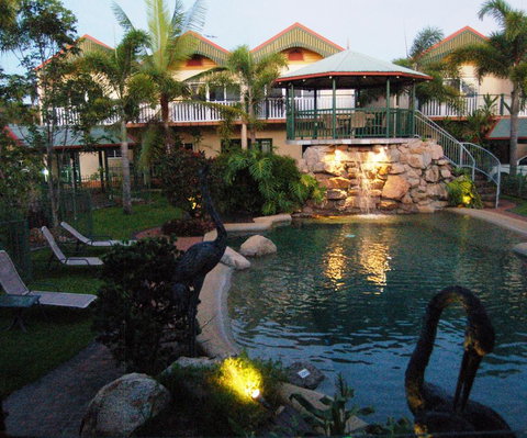 Tinaroo Lake Resort - Tourism Gold Coast 0