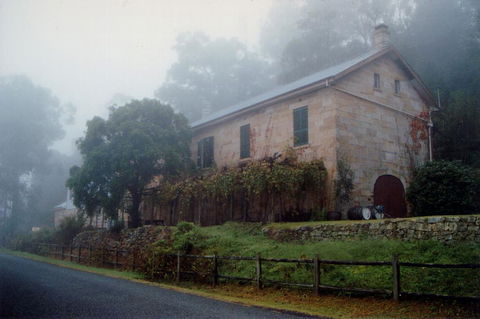 Tizzana Winery Bed And Breakfast - Tourism Gold Coast 0