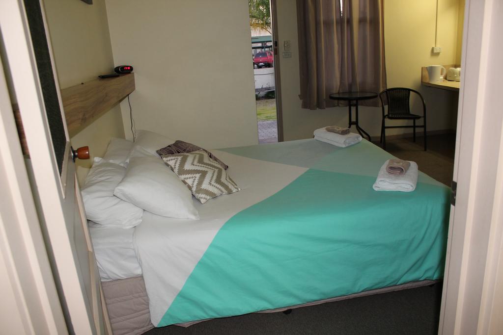 Pine Lodge NSW Tourism Gold Coast