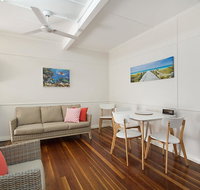 Tondio Terrace Flat 5 - Pet Friendly ground floor budget style accommodation - Tourism Gold Coast