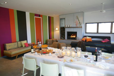 Tonic Hotel - Tourism Gold Coast 2